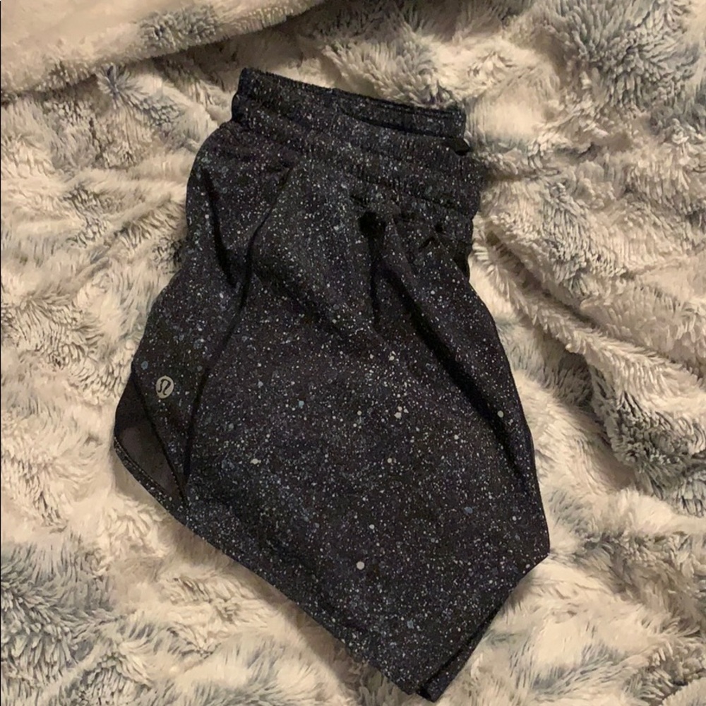 Hotty hot shorts 2.5”